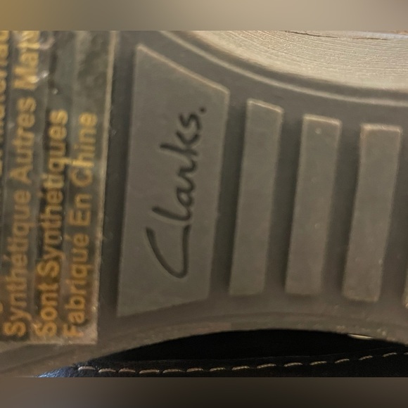 Clarks Boots - Picture 4 of 9